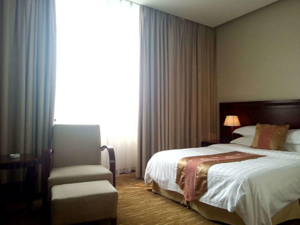 Taicang Century Hotel חדר תמונה