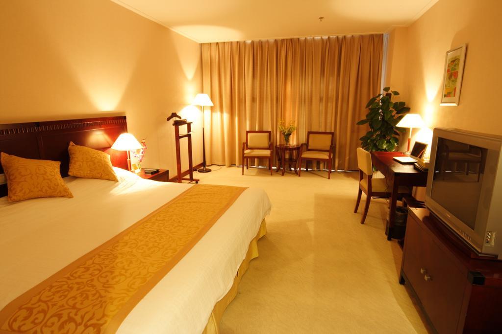 Taicang Century Hotel חדר תמונה