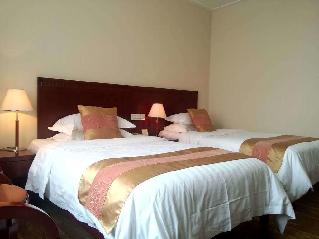 Taicang Century Hotel חדר תמונה