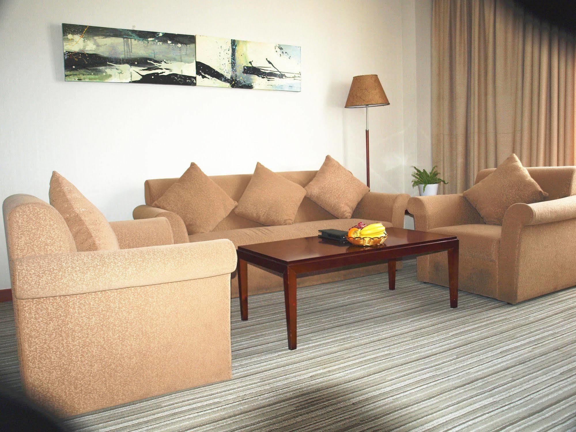 Taicang Century Hotel מראה חיצוני תמונה