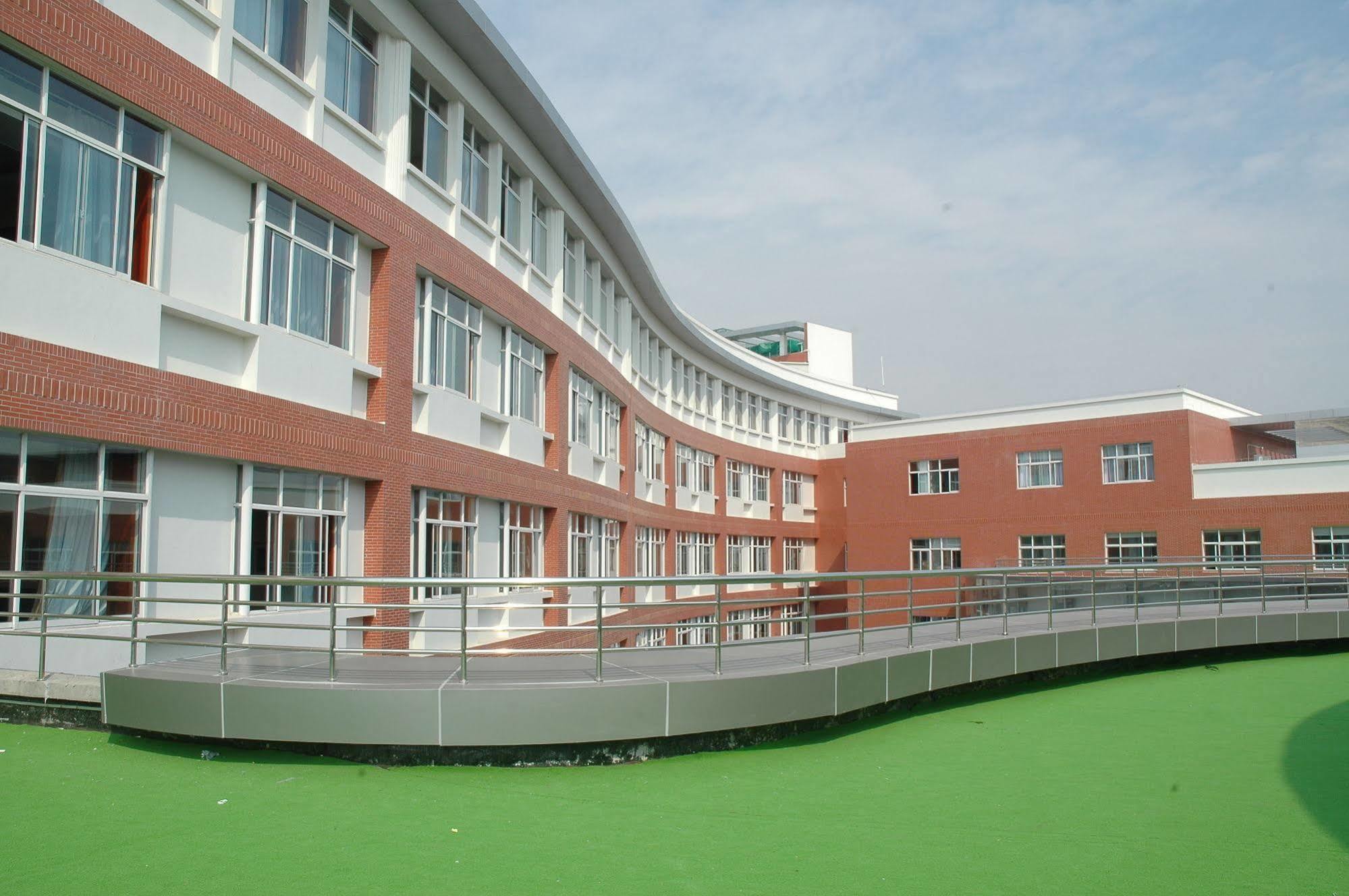 Taicang Century Hotel מראה חיצוני תמונה